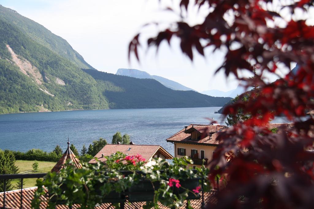 Ariston Lake View Hotel Molveno Extérieur photo